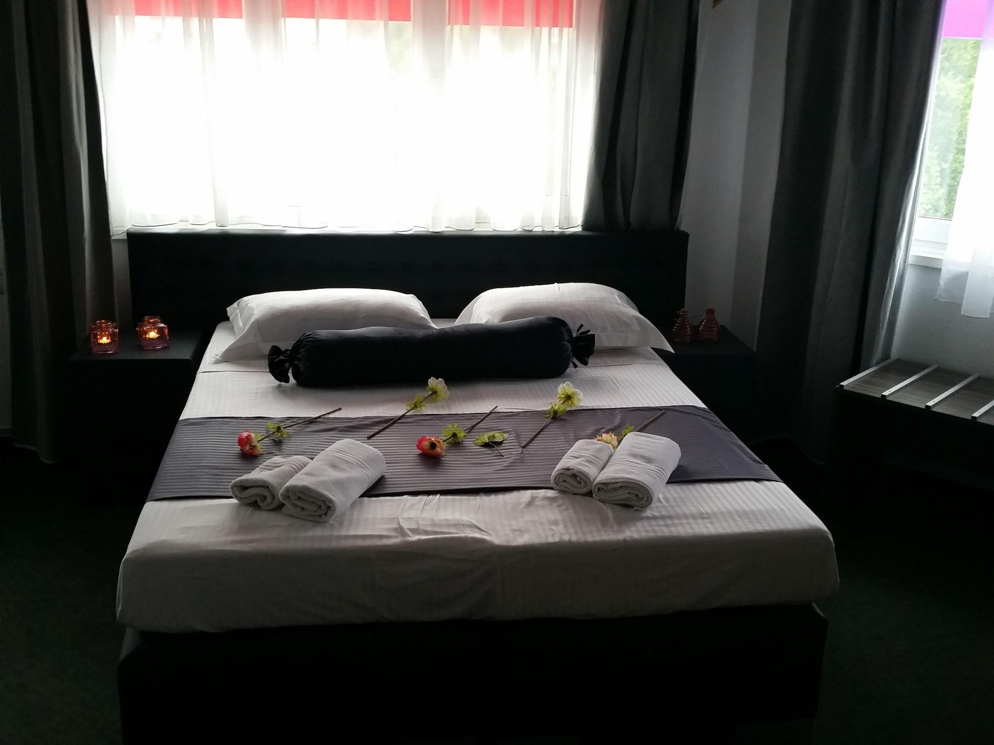 De Liege Brussels